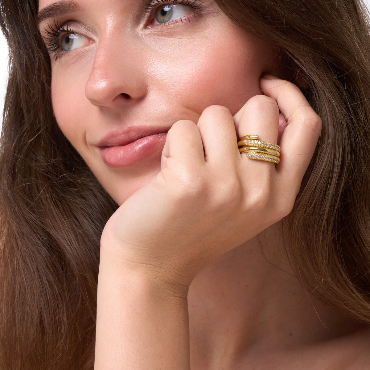 Évelune Bague